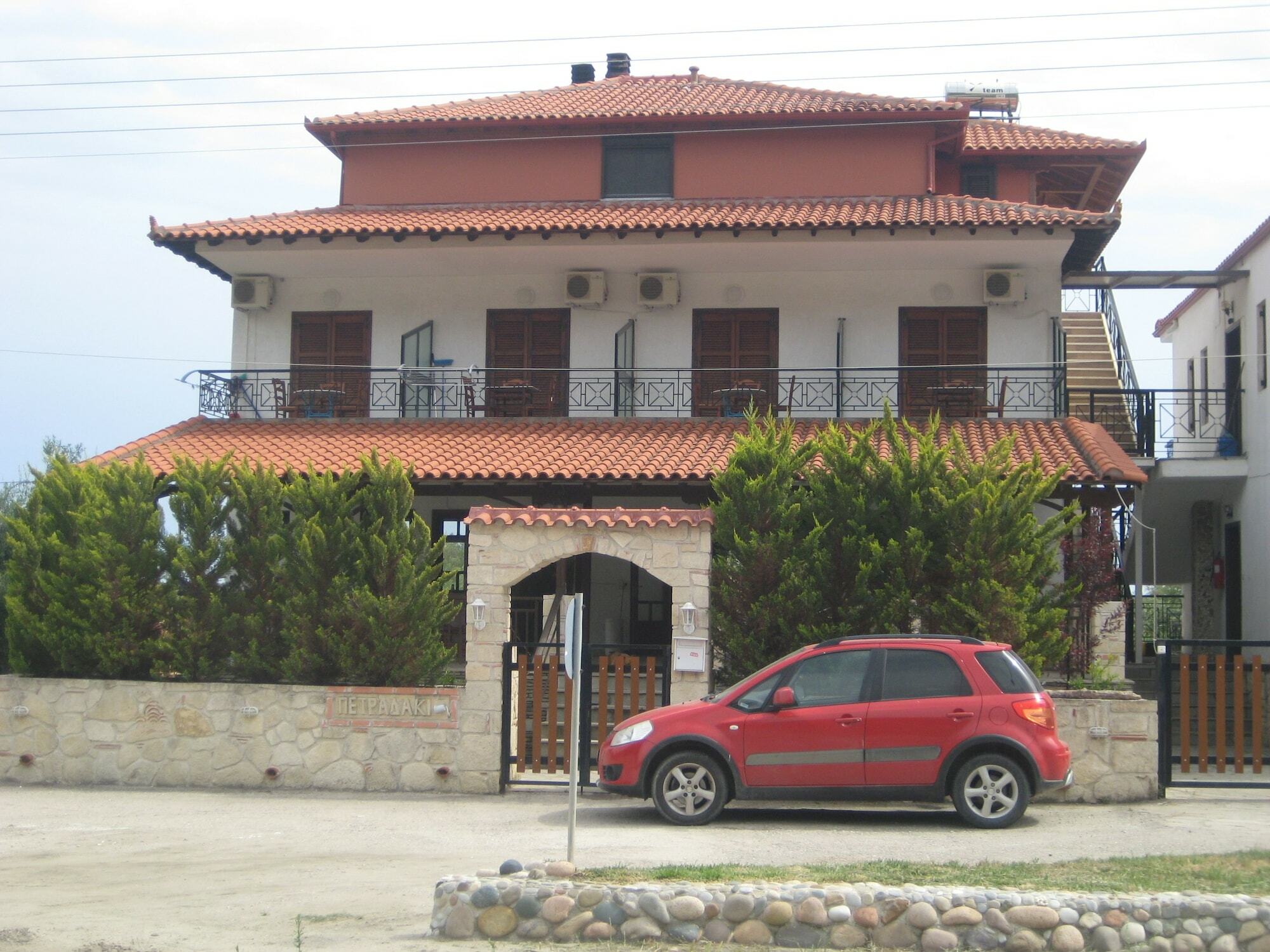 Petradaki Apartments Mola Kalyva Exterior foto